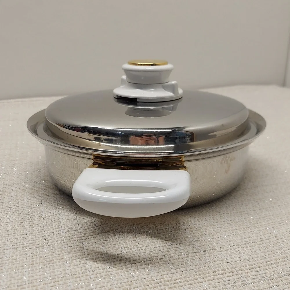 Health Craft 5 Ply Nicromium Surgical Steel 1.25 QT Saucepan with Lid USA